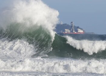 Bombeiros do RJ realizaram mais de 8 mil salvamentos no mar em 2026