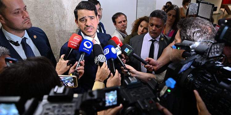 CCJ sabatina Jorge Messias e mais duas indicações na quarta-feira