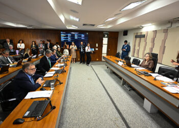 CE terá debates sobre gestores de frotas e pequenos investidores