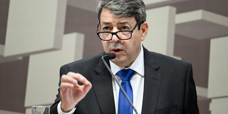 Confirmado novo embaixador na Nova Zelândia