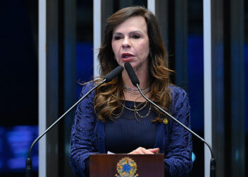 Em discurso, à tribuna, senadora Professora Dorinha Seabra (União-TO).
