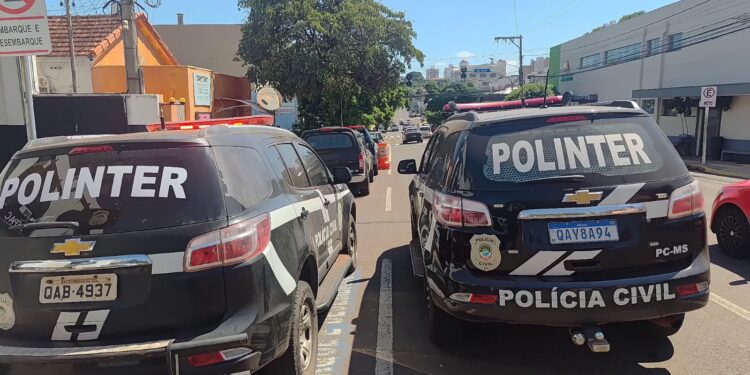 Durante ações de policiamento repressivo, Polícia Civil localiza e captura homem por envolvimento em diversos crimes  