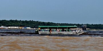 Festival no interior do Pará celebra o fenômeno natural da Pororoca