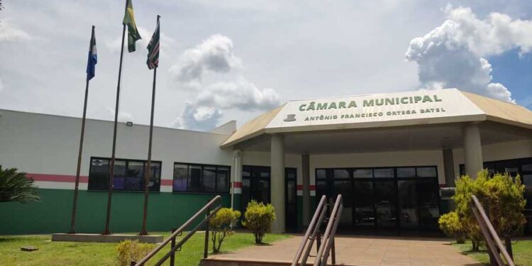 Câmara de Nova Andradina confirma ampliação de cadeiras para a próxima legislatura