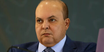 Ibaneis falta à CPMI e comissão reage com convocação