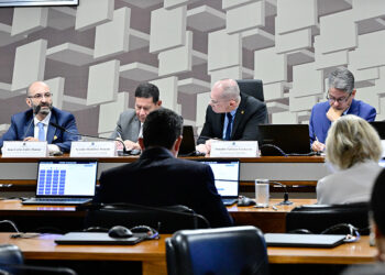 Inteligência e controle prisional são vitais no combate a facções, aponta secretário