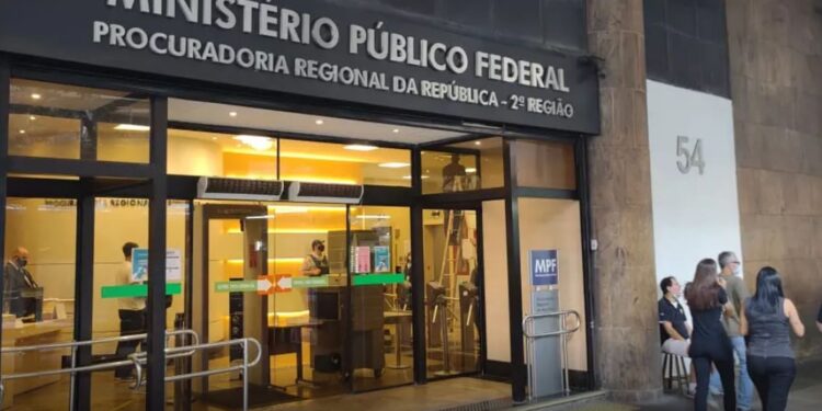 MPF aciona Justiça Federal para impedir remoção de comunidade caiçara