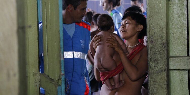 Mortes por malária em terra indígena Yanomami caem 80% em 2025