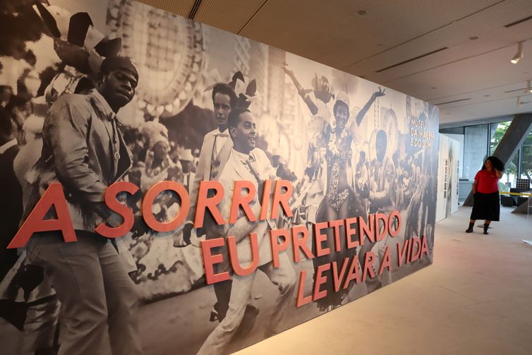 Rio de Janeiro (RJ), 09/04/2025 - Inauguração da exposição Arquitetura em Cena: O MIS Copa antes da imagem e do som, no Museu da Imagem e do Som - MIS, na Avenida Atlântica. Foto: Rovena Rosa/Agência Brasil