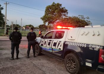 Polícia Militar Prende Foragido da Justiça Após Abordagem por Som Alto no Centro de Corumbá.