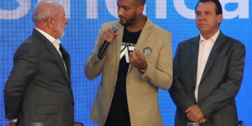 Presidente Lula se reúne com representantes de centrais sindicais