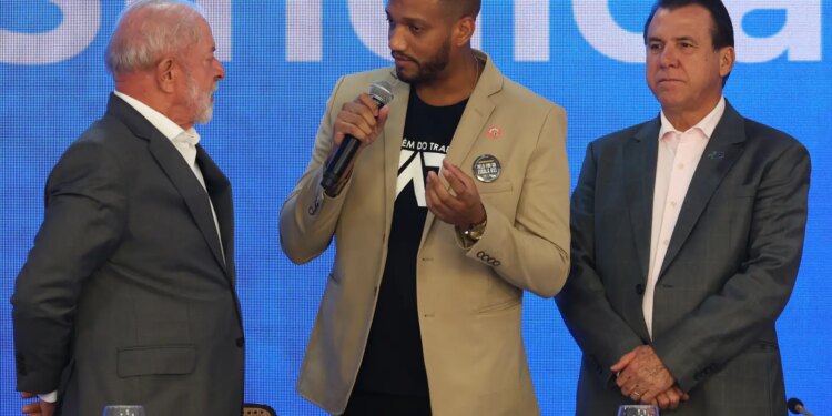 Presidente Lula se reúne com representantes de centrais sindicais