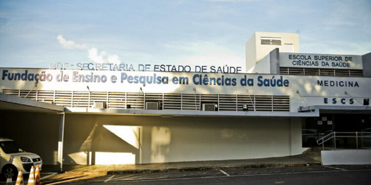 Projeto regulamenta atuação das escolas de saúde pública no SUS