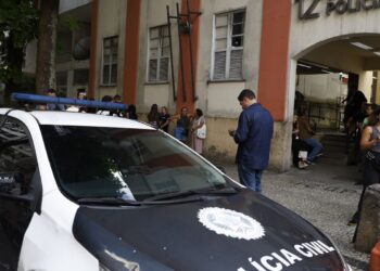 RJ: Justiça determina internação de jovem acusado de estupro coletivo