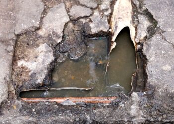 Saneamento precário atinge mais de 11,5 milhões de domicílios no país