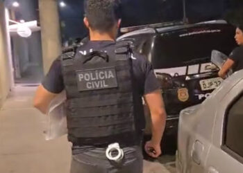 PCC infiltra prefeituras e operação policial mira esquema criminoso