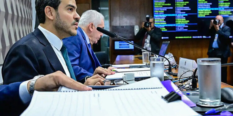 Sabatina de Messias ao STF começa sob articulação política no Senado