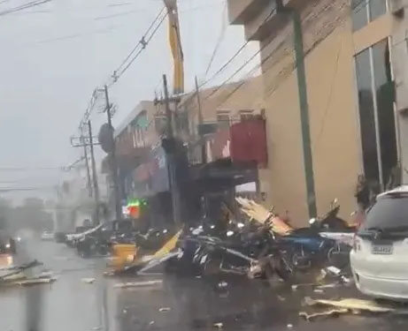 Chuva e vento causam estragos em Ponta Porã e Pedro Juan Caballero