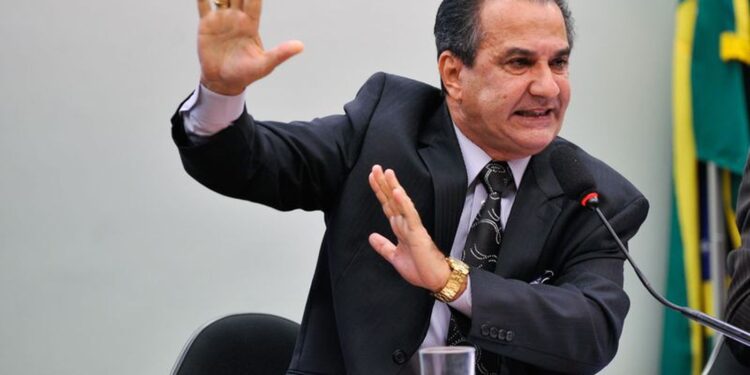 Silas Malafaia será réu por injúria contra comandante do Exército