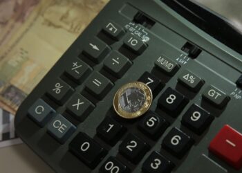 União pagou R$ 384,11 milhões de dívidas de estados e municípios