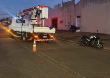 Motociclista em estado gravíssimo após colisão em Campo Grande