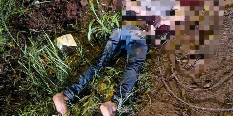 Corpo é encontrado com bilhete de “justiceiros” na fronteira