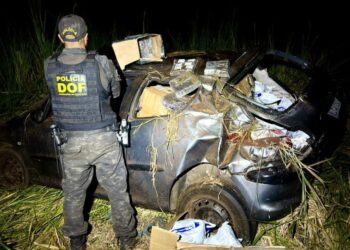 DOF intercepta carga milionária após perseguição e capotamento em MS