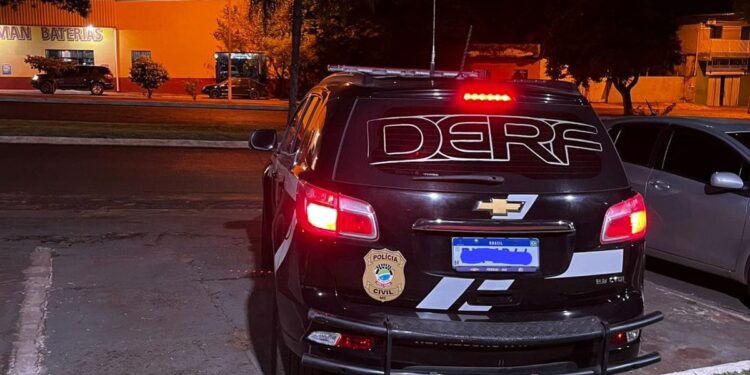 Polícia Civil prende apontados por roubo a residência praticado em janeiro, em Campo Grande