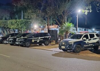 Durante Operação Cerco Integrado em Três Lagoas, cinco pessoas são presas, drogas e armas de fogo são apreendidas
