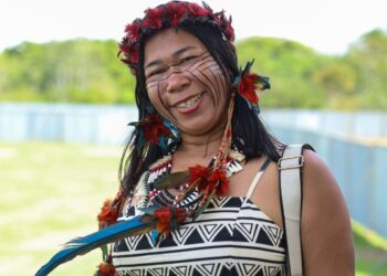 Música e dança Tupinikim marcam início de evento nacional de cultura
