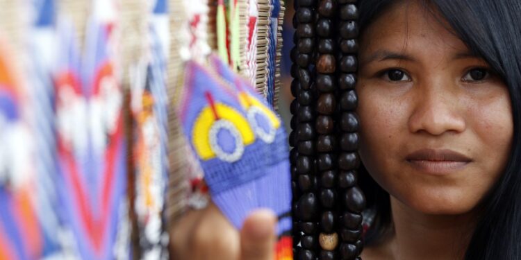 Lei cria o Dia Nacional da Artesã e do Artesão: 19 de março