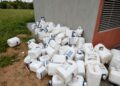 Investigação apura descarte irregular de agrotóxicos em fazenda de MS