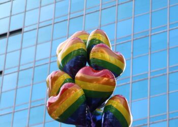 Brasil perde quase R$ 100 bi devido ao preconceito com pessoas LGBT+