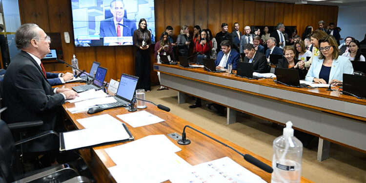 CAE confirma audiência com Galípolo na terça-feira