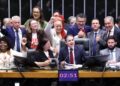 Câmara aprova, em dois turnos, PEC pelo fim da escala 6x1