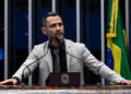 Em discurso, à tribuna, senador Cleitinho (Republicanos-MG).