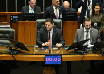 Congresso deve analisar em junho veto ligado ao setor elétrico, diz Davi