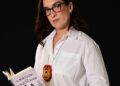 Delegada da Polícia Civil lança livro em Campo Grande