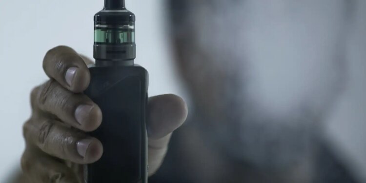 Dia Mundial sem Tabaco: novas tecnologias camuflam vapes e são desafio