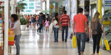 Dia das Mães deve movimentar quase R$ 38 bilhões no varejo