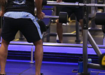 Erros em academias são a principal causa de lesões nos joelhos