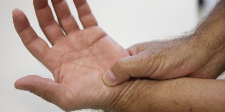Fibromialgia afeta entre 2% e 3% da população brasileira