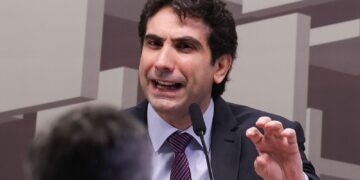 Galípolo diz que suposta ligação entre servidores e Master abalou BC