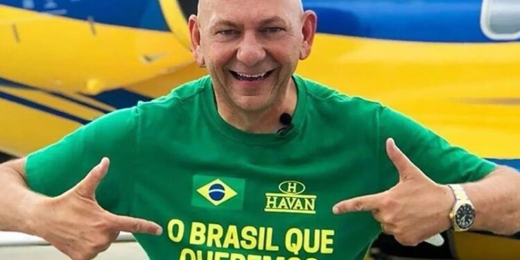Dono da Havan critica MPF-MS após proibição de bandeira em sacolas