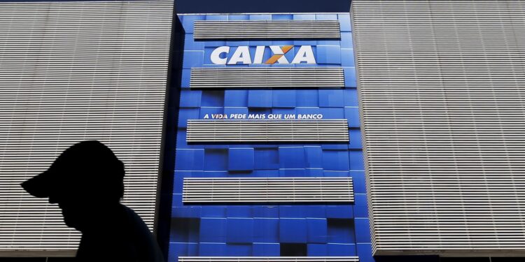 Lucro da Caixa cai 34% no primeiro trimestre com novas regras do BC