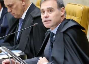Mendonça decide manter Vorcaro preso na Superintendência da PF