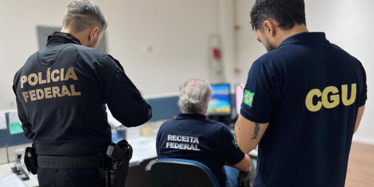 PF cumpre mandados na Paraíba contra suspeita de fraude em licitações