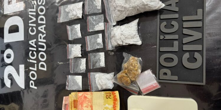 Polícia Civil prende mulher por tráfico de drogas em Dourados