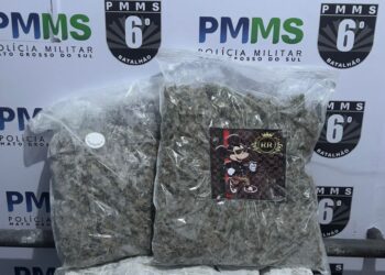 Polícia Militar apreende adolescente por tráfico de drogas no Posto Lampião Aceso