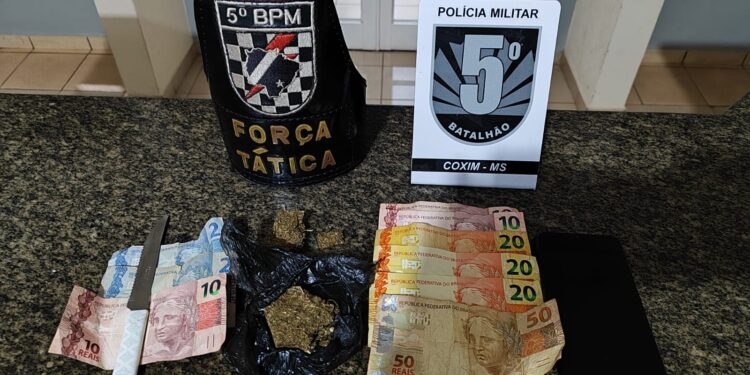 Polícia Militar prende jovem por tráfico de drogas em Coxim